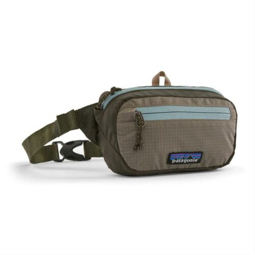 Patagonia Ultralight Black Hole Mini Hip Pack Pwgn Patchwork: Pine Needle Green P49447 Friluftsbua 1